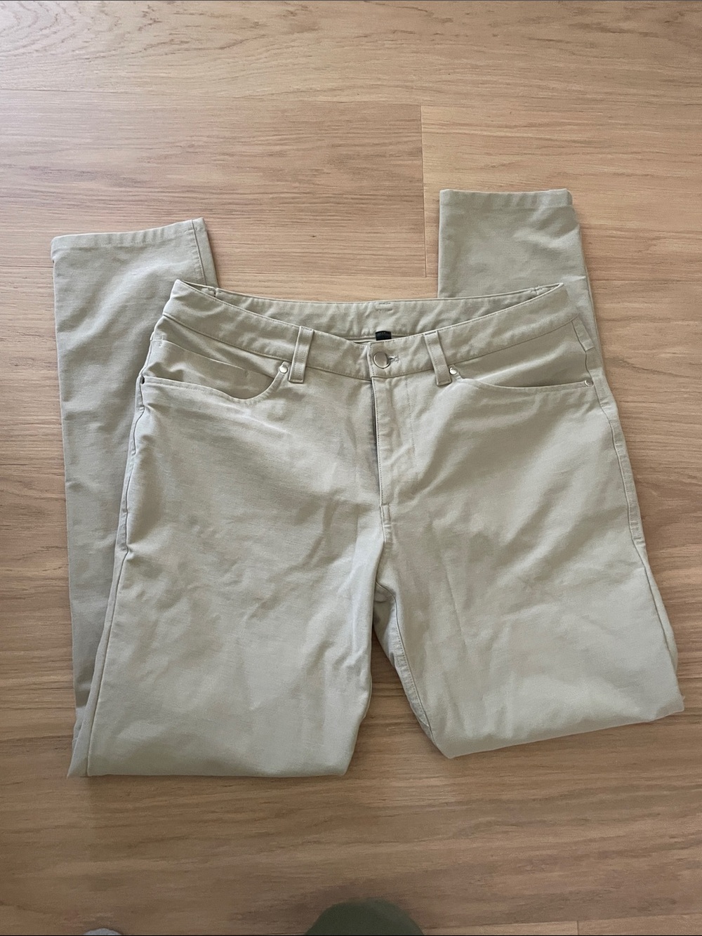 lululemon athletica Men’s Khaki Straight Chinos - Light Beige